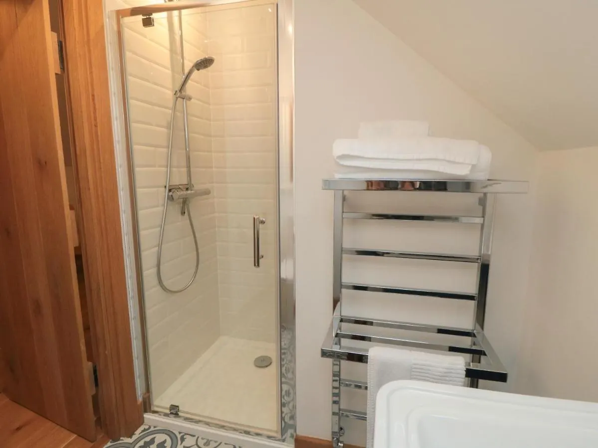 Owl Barn Villa Whitby Holiday home